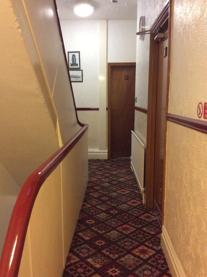 Shazron Hotel แบล็คพูล ภายนอก รูปภาพ